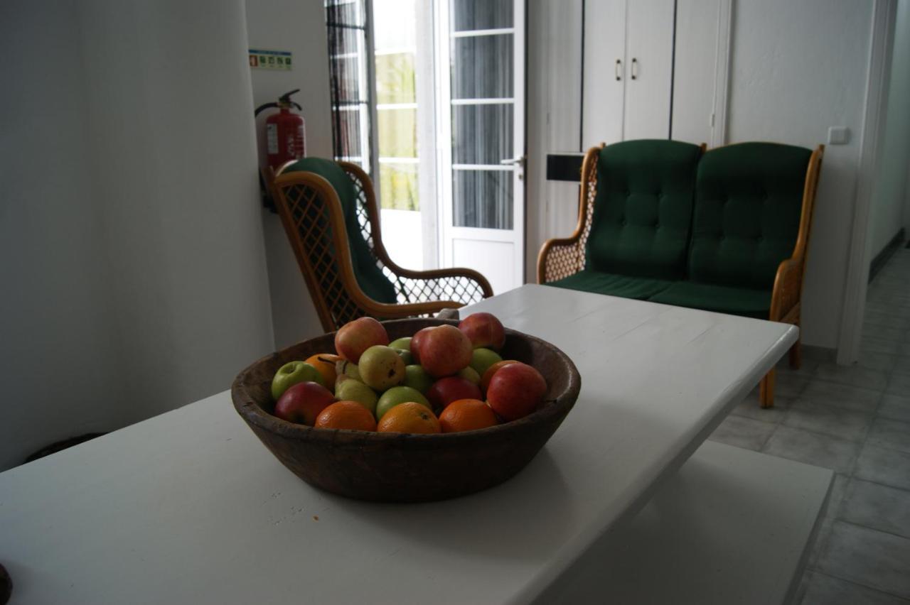 Azores Dream Hostel Ponta Delgada Buitenkant foto