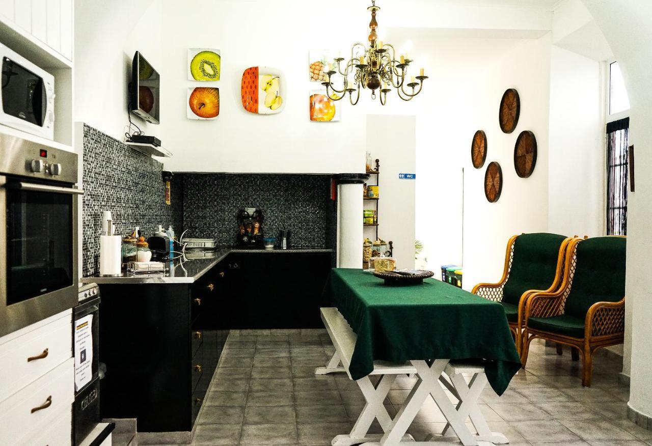 Azores Dream Hostel Ponta Delgada Buitenkant foto